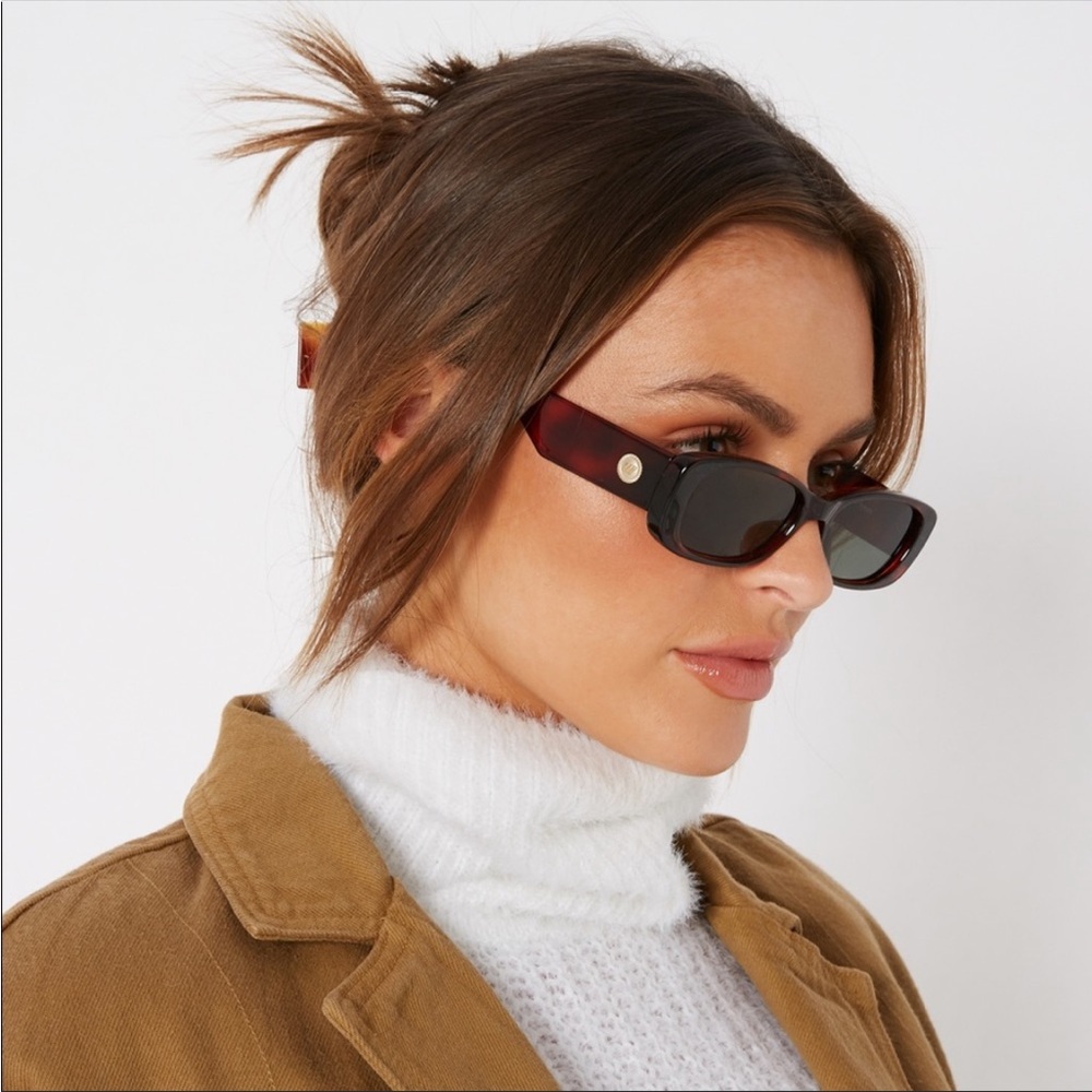 Le Specs Unreal sunglasses brown tortoise gold excellent condition rectangle 90s